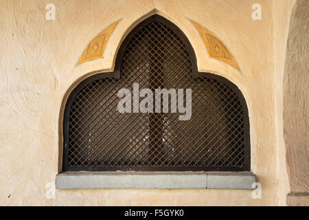 Geometria tipica della lingua araba e medio orientale architettura. Foto Stock