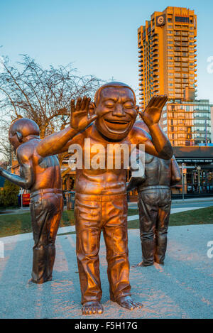 "Incredibile risate' installazione di scultura. Morton Park, Vancouver, BC, Canada Foto Stock