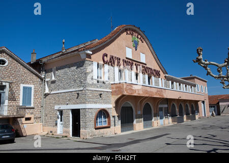 Rasyeau un villaggio ai piedi del Mont Ventoux Foto Stock