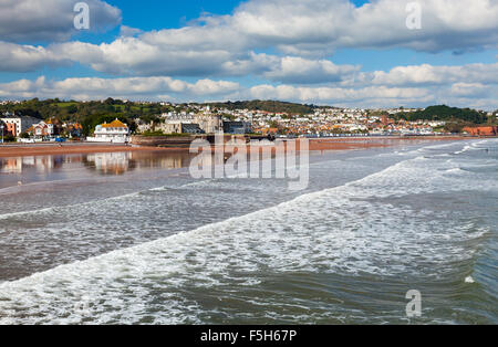 Spiaggia OverlookingPaignton dal molo Devon England Regno Unito Europa Foto Stock