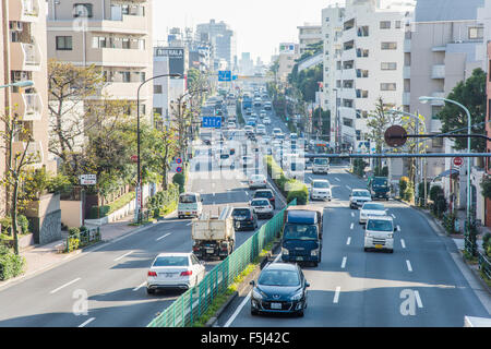 Il traffico pesante al cerchio 7 linea,Setagaya-Ku,Tokyo Giappone Foto Stock