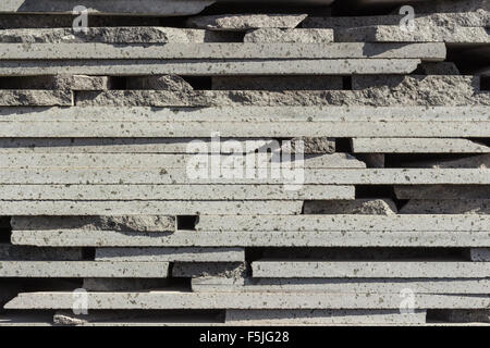 Muro di mattoni in pietra vulcanica, utile per lo sfondo. Foto Stock
