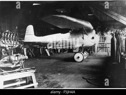 Fotografia della seconda versione del velivolo Fokker V 2, alimentato da un motore Mercedes da 120 cv, della storia dell'aviazione. Foto Stock