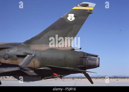 Repubblica F-105G coda 62-4439 128TFS GA ANG MCAS Yuma 23Feb82 Foto Stock