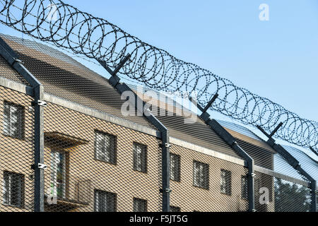 Di detenzione per rifugiati facility Bela-Jezova in Bela pod Bezdezem, Repubblica Ceca, 5 novembre 2015. (CTK foto/Radek Petrasek) Foto Stock