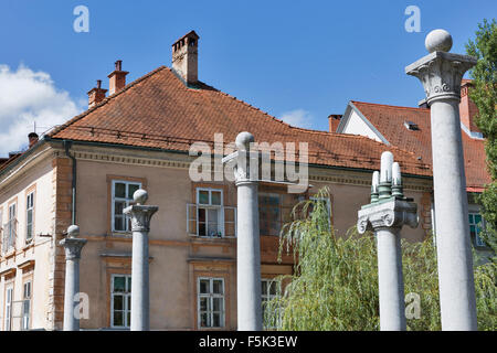 Le colonne del ponte Cobbler di Lubiana in città vecchia, Slovenia. Foto Stock