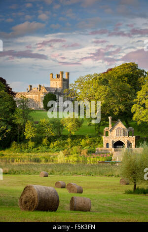 Crom Castle - casa ancestrale di Signore Erne e il Crichton famiglia County Fermanagh, Irlanda del Nord, Regno Unito Foto Stock