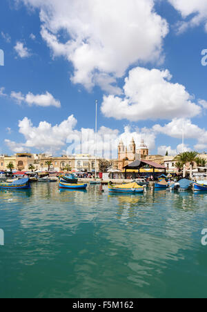 Porto di Marsaxlokk Malta Foto Stock