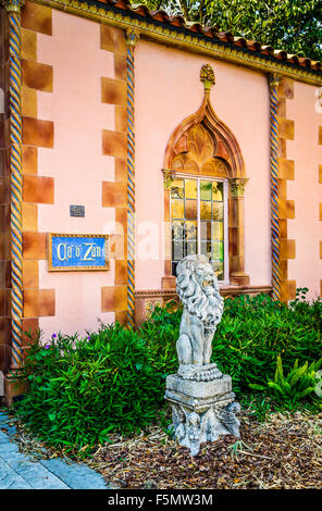 Ingresso al John e Mable Ringling's Mansion, Ca'd'Zan, sui terreni del Ringling Museum of Art di Sarasota in Florida Foto Stock