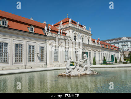 WIEN - 1 agosto: Vista del Castello del Belvedere dal 1712 è un capolavoro del barocco austriaco e una delle più belle d'Europa pri Foto Stock
