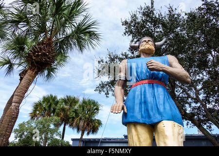 Jensen Beach Florida, Scuola elementare, Vichingo gigante, mascotte Jenguard, statua in vetroresina, visitatori viaggio di viaggio turismo turistico punto di riferimento Foto Stock