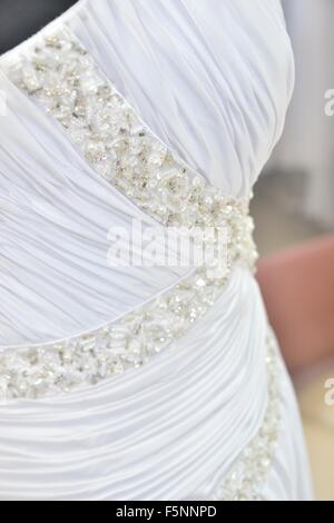 Parti di abiti da sposa con corsetto e tessuto tighting Foto Stock
