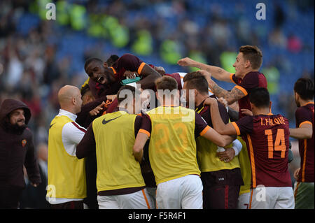 Roma, Italia. 8 Novembre, 2015. Gervinho durante il campionato italiano di una partita di calcio A.S. Roma vs S.S. Lazio nello Stadio Olimpico di Roma a novembre 08, 2015 Credit: Silvia Lore'/Alamy Live News Foto Stock