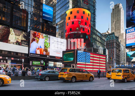 Times Square e Midtown Manhattan, New York, Stati Uniti d'America Foto Stock