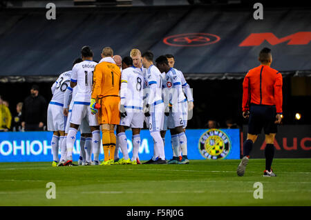 Columbus, Ohio, Stati Uniti d'America. 08 Nov, 2015. Impatto di Montreal Audi 2015 MLS Playoff Cup match tra Montreal Impatto e Columbus Crew SC a MAPFRE Stadium, in Columbus OH. Novembre 8, 2015. Columbus Crew SC ha vinto in tempo extra con un punteggio complessivo di 4 a 3. Photo credit: Dorn Byg/CSM Credito: Cal Sport Media/Alamy Live News Foto Stock