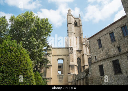 Cattedrale di Saint-Just-et-Saint-Pasteur in Narbonne, Francia.Sud,Francia,costa,holiday,Canal,du,Midi,l'estate,Narbonne, Foto Stock