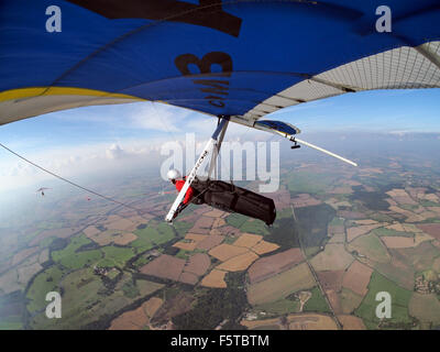 Il deltaplano sopra WORCESTERSHIRE REGNO UNITO Foto Stock