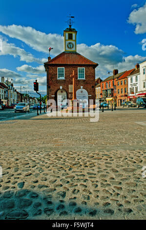 Yarm Town Hall e ciottoli Foto Stock