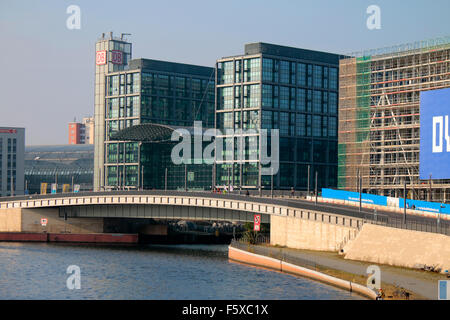 Berliner Hauptbahnhof (ehem. Lehrter Bahnhof), Berlin-Tiergarten. Foto Stock