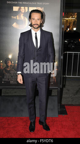 Hollywood, California, USA. 9 Nov, 2015. Attore Rodrigo Santoro presso l'AFI Fest " 33' Premiere Los Angeles Premiere tenutasi presso la leva TCL Teatro Cinese. Credito: Paolo Fenton/ZUMA filo/Alamy Live News Foto Stock