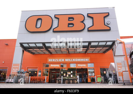 Ingresso di OBI centro commerciale Foto Stock
