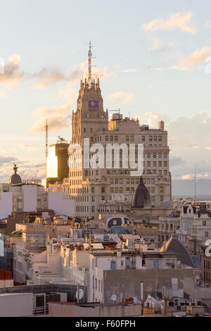 Vista sul palazzo di Telefonica a Madrid Foto Stock