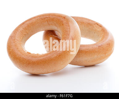 Anello di pane o baranka isolati su sfondo bianco intaglio Foto Stock