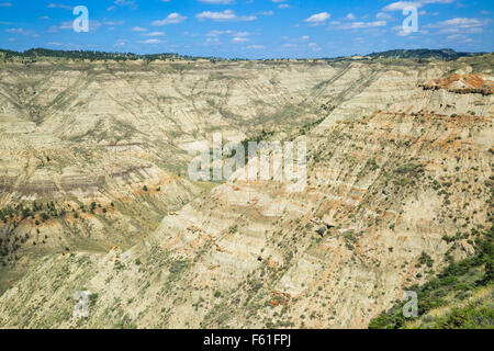 Badlands nella parte superiore del fiume Missouri breaks monumento nazionale vicino a winifred, montana Foto Stock