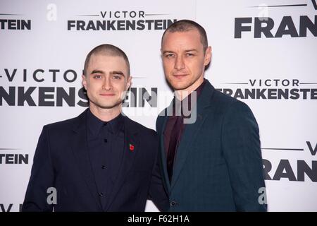 New York, NY, STATI UNITI D'AMERICA. Decimo Nov, 2015. Daniel Radcliffe, James McAvoy presso gli arrivi di VICTOR FRANKENSTEIN Screening, il filtro Bow Tie Chelsea Cinema, New York, NY Novembre 10, 2015. Credito: Steven Ferdman/Everett raccolta/Alamy Live News Foto Stock