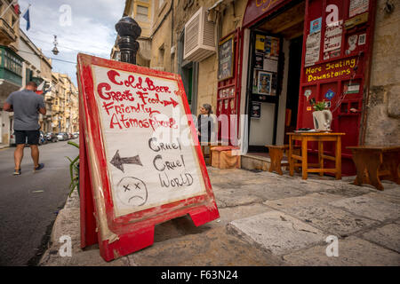 Scene di strada e i dettagli di La Valletta, Malta. Foto Stock