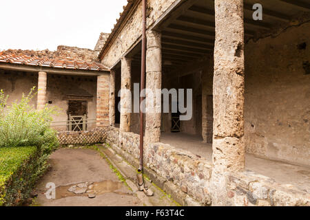 Cortile e giardino di Villa dei Misteri, Villa dei Misteri Pompei, Italia Foto Stock