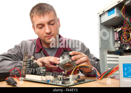 Computer Support Engineer. Isolato su bianco Foto Stock