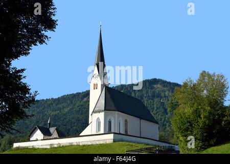 Chiesa parrocchiale San Leonardo di Kreuth a Tegernse in Alta Baviera - Germania. Foto Stock