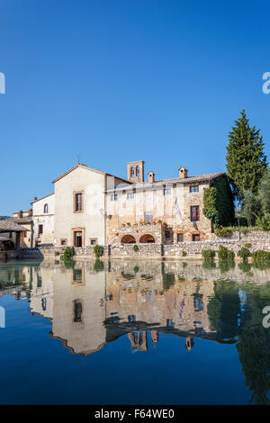 Terme di Bagno Vignoni, San Quirico d'Orcia, Val d'Orcia, in provincia di Siena, Toscana, Italia. Foto Stock