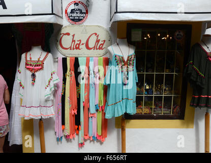 Chacha fashion shop in Dalt Vila, Ibiza città vecchia, Spagna Foto Stock