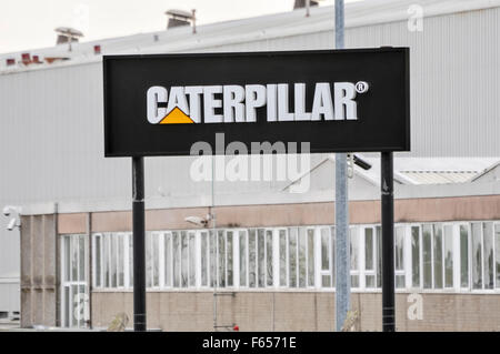 L'Irlanda del Nord. 12 Novembre, 2015. Caterpillar in fabbrica Monkstown, Newtownabbey, precedentemente FG Wilson, annunciare la perdita di 100 posti di lavoro su tre siti in Irlanda del Nord. Credito: Stephen Barnes/Alamy Live News Foto Stock