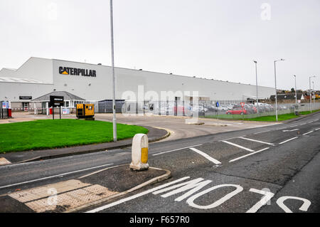 L'Irlanda del Nord. 12 Novembre, 2015. Caterpillar in fabbrica Monkstown, Newtownabbey, precedentemente FG Wilson, annunciare la perdita di 100 posti di lavoro su tre siti in Irlanda del Nord. Credito: Stephen Barnes/Alamy Live News Foto Stock