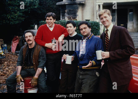 National Lampoon's Animal House Anno : 1978 USA Director : John Landis Bruce McGill, Tim Matheson, Peter Riegert, John Belushi, James Widdoes Foto Stock