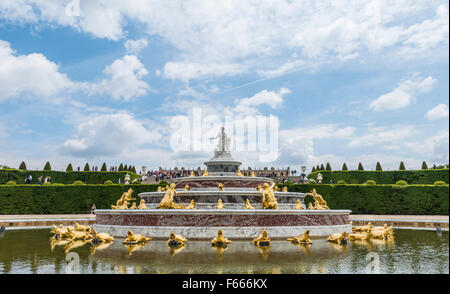 Latona fontana nei giardini di Versailles, palazzo di Versailles, Sito Patrimonio Mondiale dell'UNESCO, Yvelines, regione Ile-de-France Foto Stock