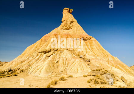 La Bardenas Reales Parco Naturale, un unico semi-deserto paesaggio scompostamente attraverso 42500 ettari nel sud-est della Navarra. Foto Stock