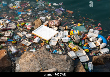 L'uomo ha fatto l inquinamento dell acqua Foto Stock