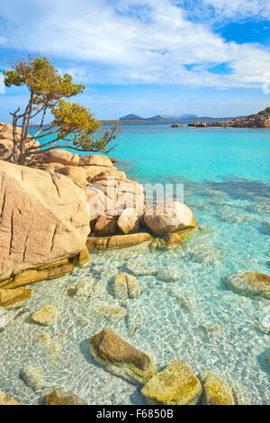 Punta dei Spiaggia di Capriccioli Costa Smeralda, Sardegna, Italia Foto Stock
