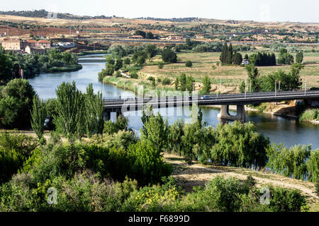 Toledo Spagna,Europa,Spagnolo,Fiume Tago Ispanico,Ponte,Spain150703119 Foto Stock