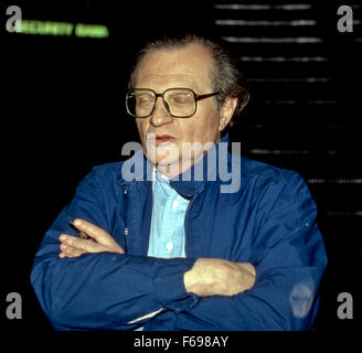 Washington, DC. 1993 Larry King ritratto. Americano televisione e radio host, attore, voce attore comico e il cui lavoro è stato riconosciuto con premi tra cui due Peabodys e 10 cavo ACE Awards. Credito: Mark Reinstein Foto Stock