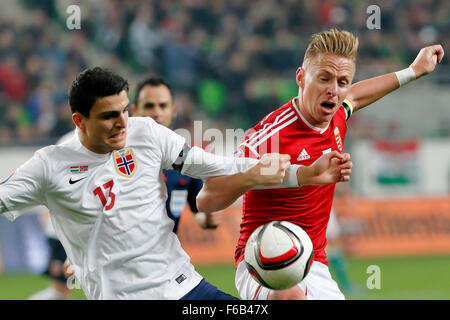 Budapest, Ungheria. 15 Novembre, 2015. Duello tra ungherese Balazs Dzsudzsak (r) e il norvegese Mohamed Elyounoussi durante l'Ungheria vs. Norvegia UEFA EURO 2016 il qualificatore di play-off partita di calcio a Groupama Arena. Credito: Laszlo Szirtesi/Alamy Live News Foto Stock