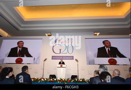 Antalya, Turchia. Xvi Nov, 2015. Il Presidente turco Recep Tayyip Erdogan parla nel corso di una conferenza stampa a conclusione del vertice G20 di Antalya, Turchia, su nov. 16, 2015. © Egli Canling/Xinhua/Alamy Live News Foto Stock