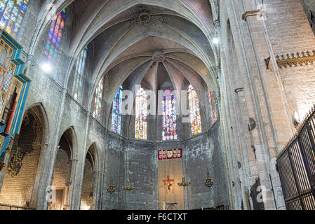 Abside e Altare della Basilica di Santa Maria del Pi o Santa Maria del Pino. Ciutat Vella distretto. Barcellona, in Catalogna, Spagna Foto Stock