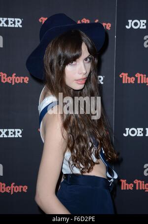 New York, NY, STATI UNITI D'AMERICA. Xvi Nov, 2015. Charlotte Kemp-Muhl presso gli arrivi per la notte prima di Premiere, Landmark Sunshine Cinema, New York, NY Novembre 16, 2015. Credito: Derek Storm/Everett raccolta/Alamy Live News Foto Stock