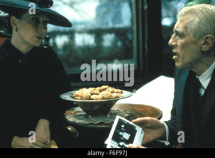 Jun 13, 1985; New York, NY, STATI UNITI D'AMERICA; una scena da "Prizzi's onore". Diretto da John Huston. Foto Stock