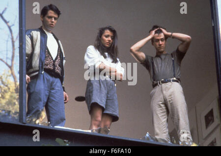 Jun 11, 1986; Los Angeles, CA, Stati Uniti d'America; attore Matthew Broderick stelle come Ferris Bueller, MIA SARA come Sloane Peterson e Alan Ruck come Cameron Frye nel Paramount Pictures commedia, 'Ferris Bueller's Day off." diretto da John Hughes. Foto Stock